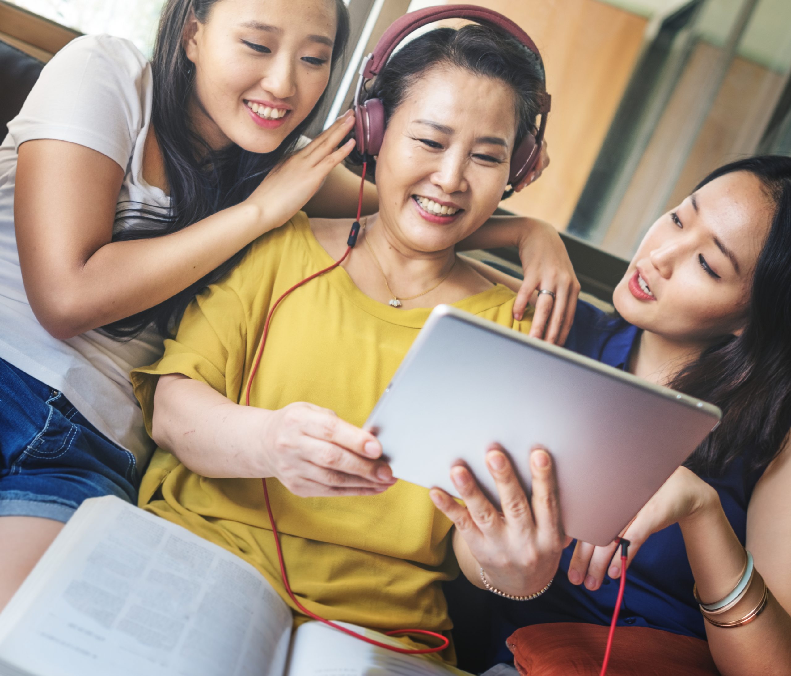 mother's day - tech-savvy mom - get the best isp