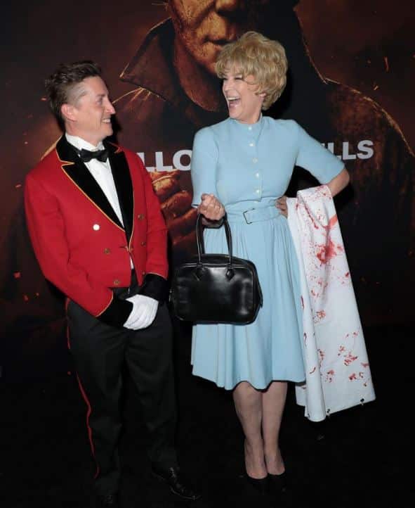 Jamie Lee Curtis - Halloween costumes - streamtech fiber internet