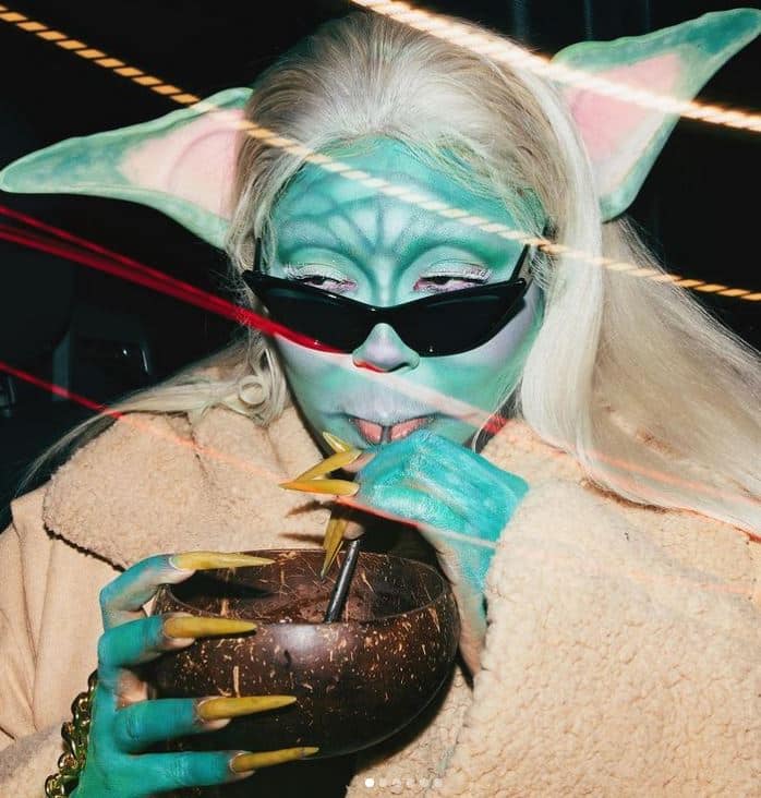 Lizzo as baby yoba - halloween costumes - streamtech fiber internet